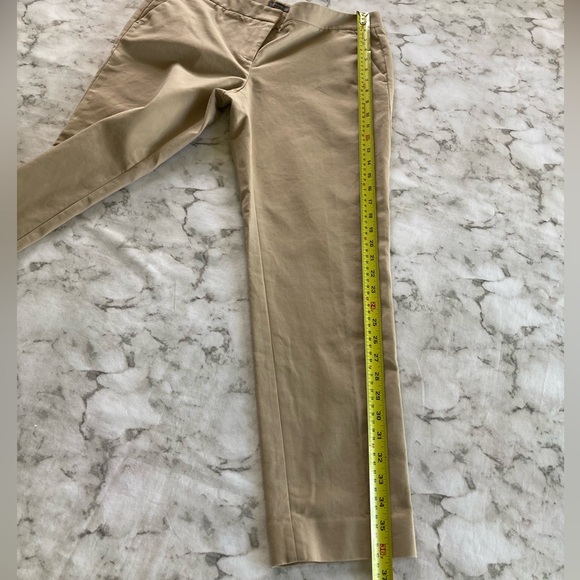 Vince Camuto khaki pants size 8 - Picture 7 of 7